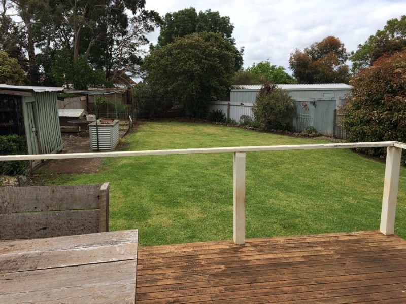 56 Watton Street, Penshurst VIC 3289