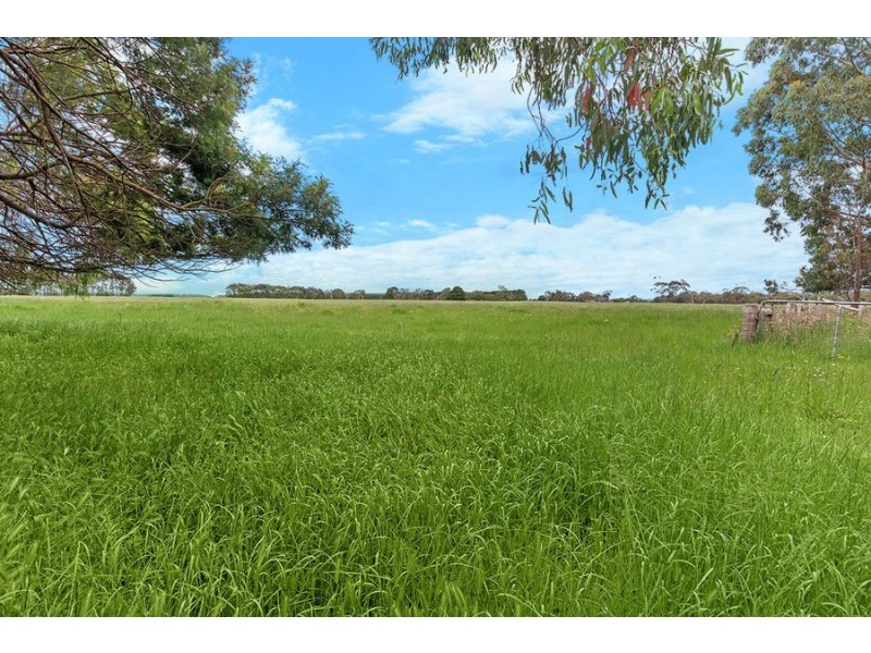 967 Portland Road, Bessiebelle VIC 3304