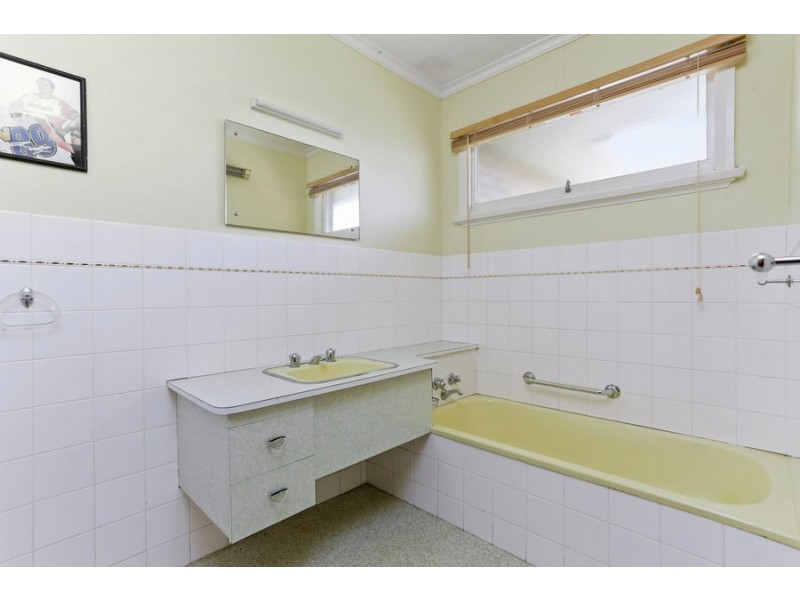 43 Staffords Lane, Warrnambool VIC 3280