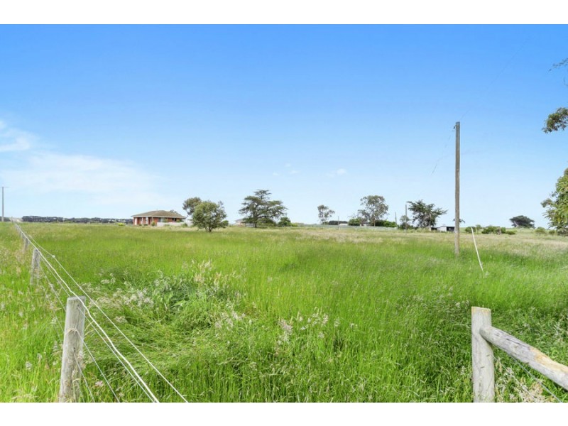 47 Staffords Lane, Warrnambool VIC 3280