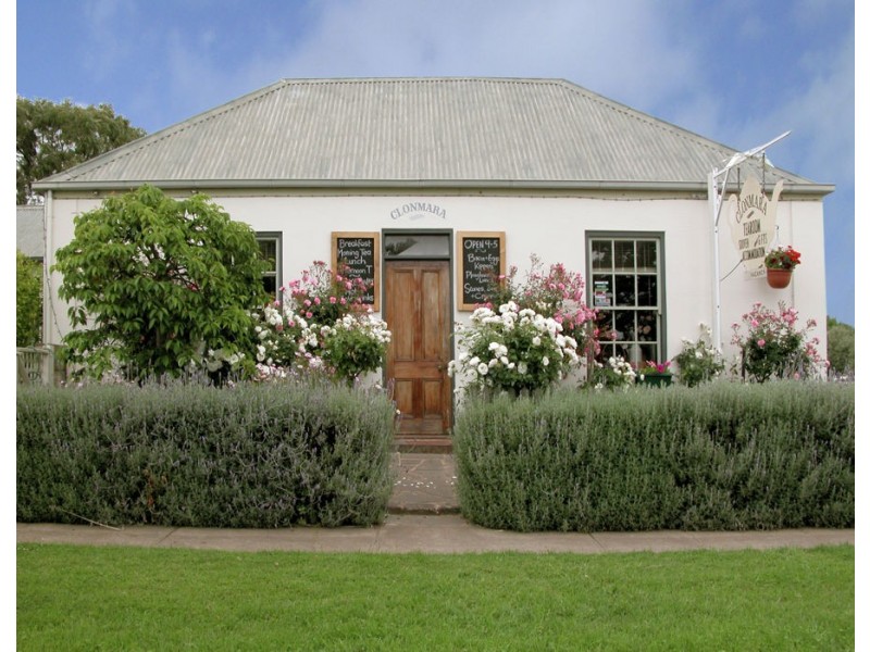 106 Princes Hwy, Port Fairy VIC 3284