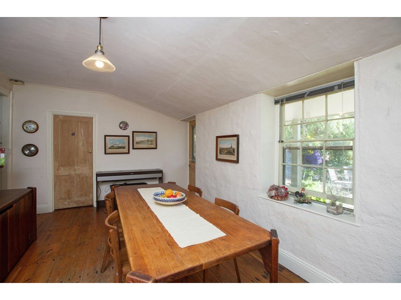 106 Princes Hwy, Port Fairy VIC 3284