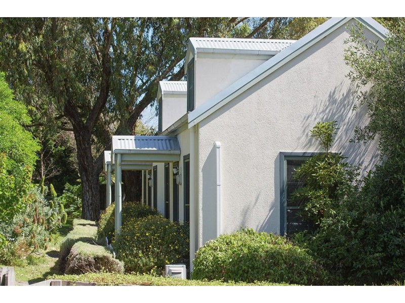 106 Princes Hwy, Port Fairy VIC 3284