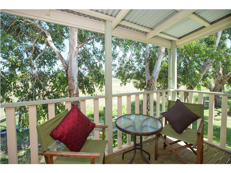 106 Princes Hwy, Port Fairy VIC 3284