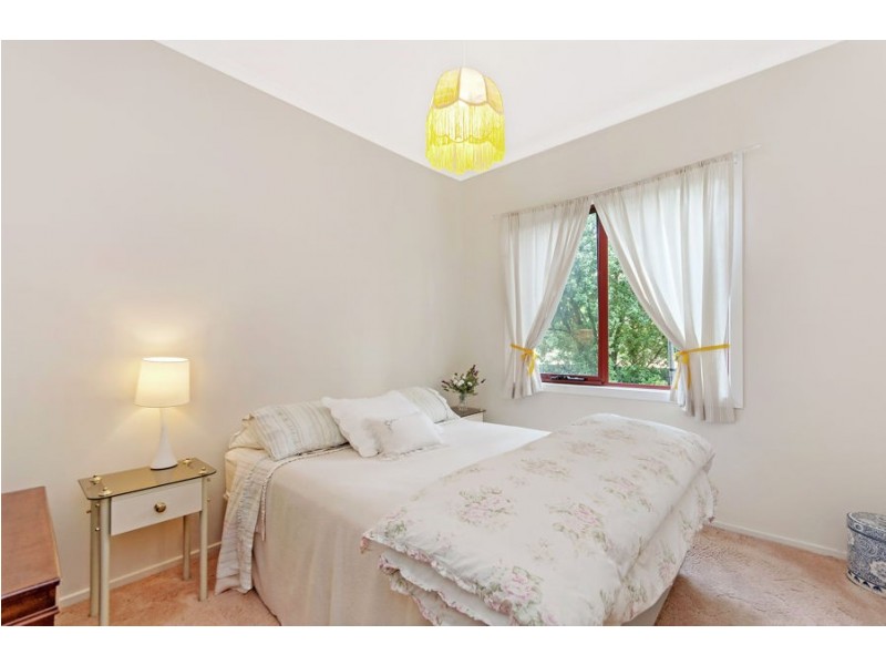 54 Scales Street, Penshurst VIC 3289