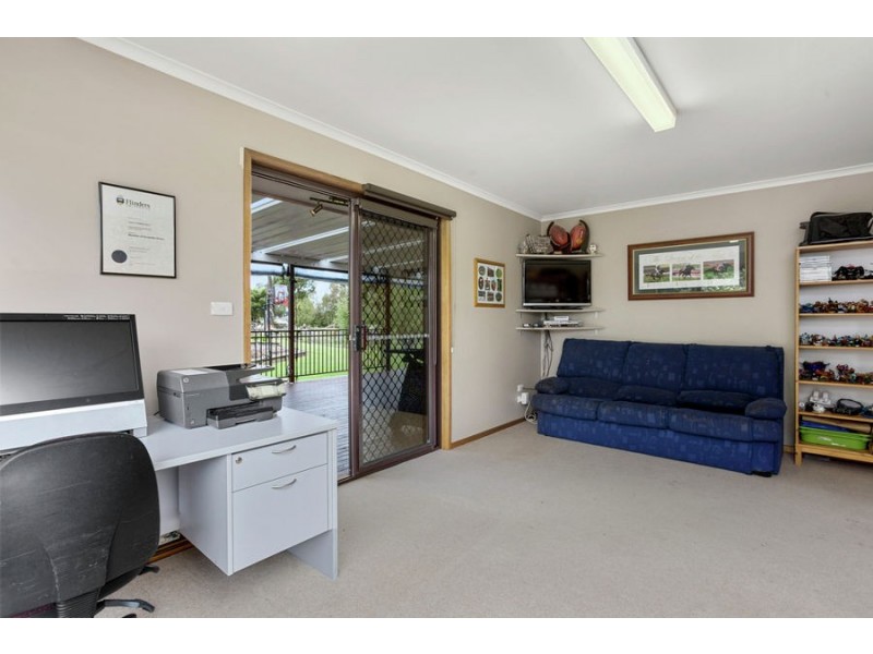 28 Barrett Street, Timboon VIC 3268
