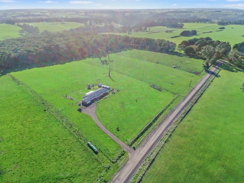 105 Browns Road, Timboon VIC 3268