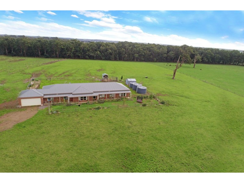 105 Browns Road, Timboon VIC 3268