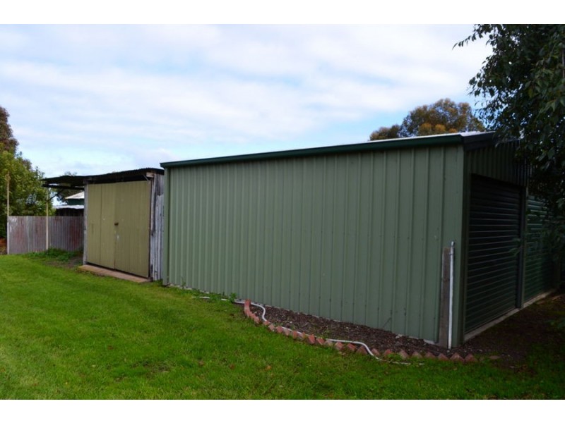 86 McKinnons Bridge road, Noorat VIC 3265
