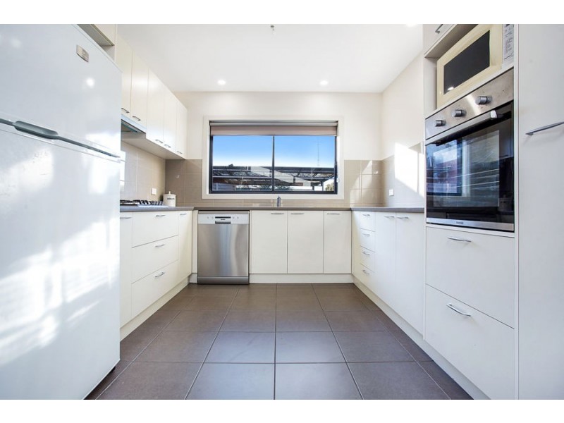 2/35 Clarke Street, Cobden VIC 3266