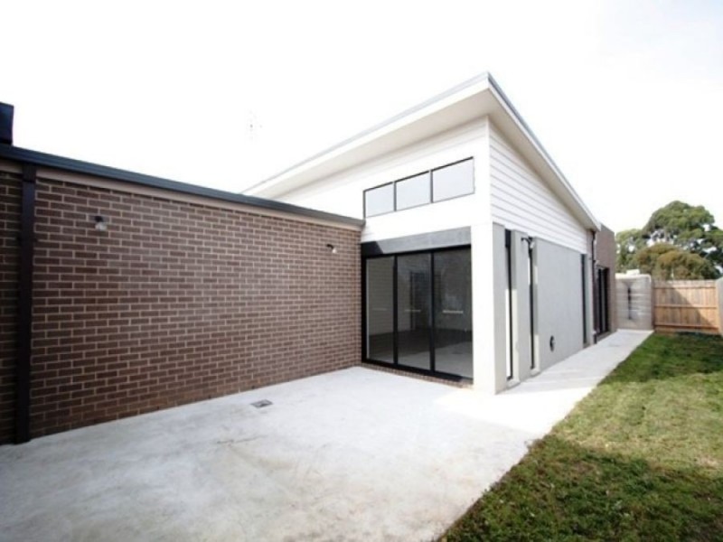 2/35 Clarke Street, Cobden VIC 3266