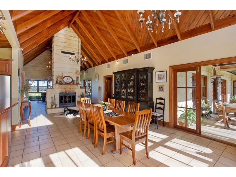 360 Forest Park Road, Cobrico VIC 3266