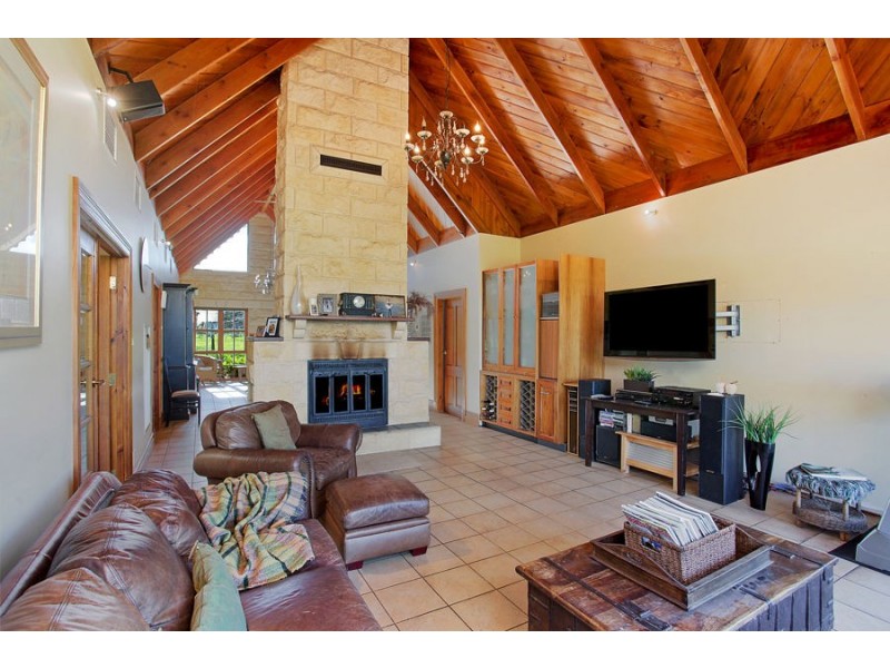 360 Forest Park Road, Cobrico VIC 3266