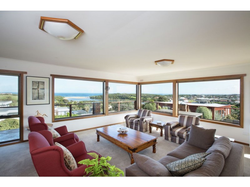 Seascape – 30A Riverview Terrace, Warrnambool VIC 3280