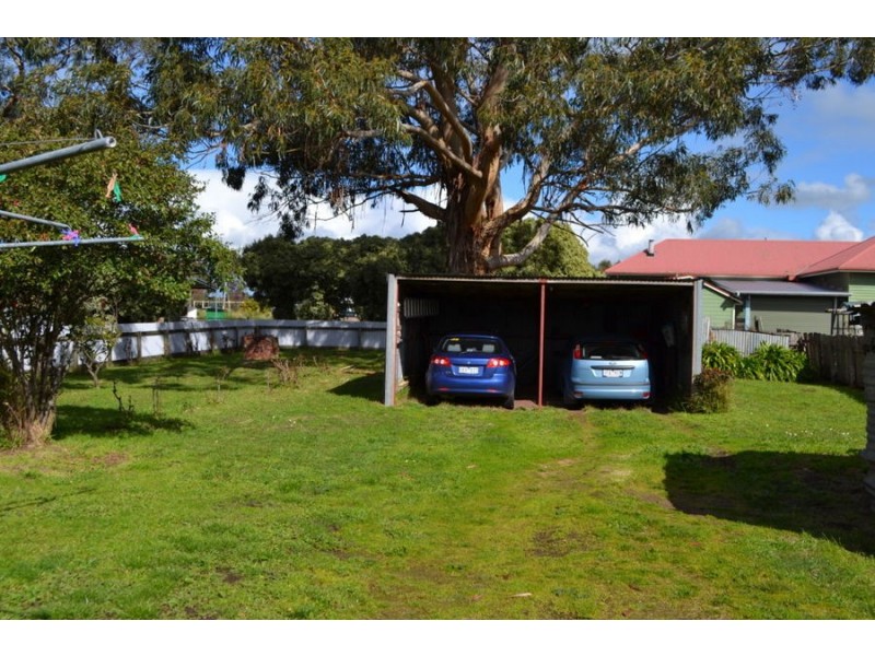 10 The Parade, Terang VIC 3264