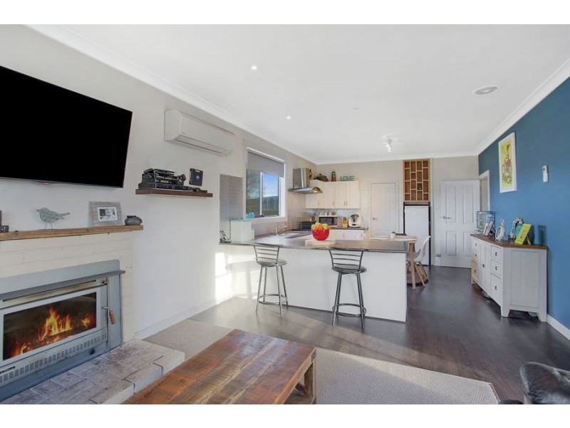 588 Timboon-Colac Road, Scotts Creek VIC 3267