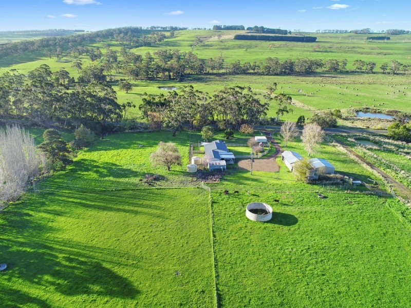 588 Timboon-Colac Road, Scotts Creek VIC 3267