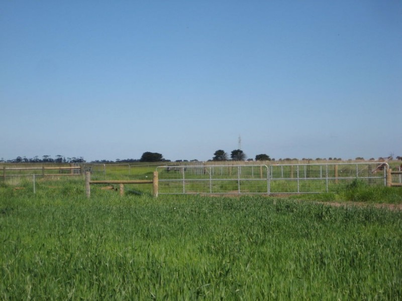 140 Camperdown Road, Larralea VIC 3325