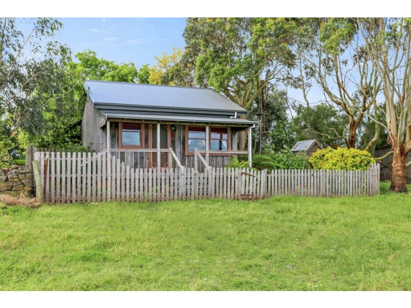 1240 Ellerslie-Panmure Road, Framlingham VIC 3265