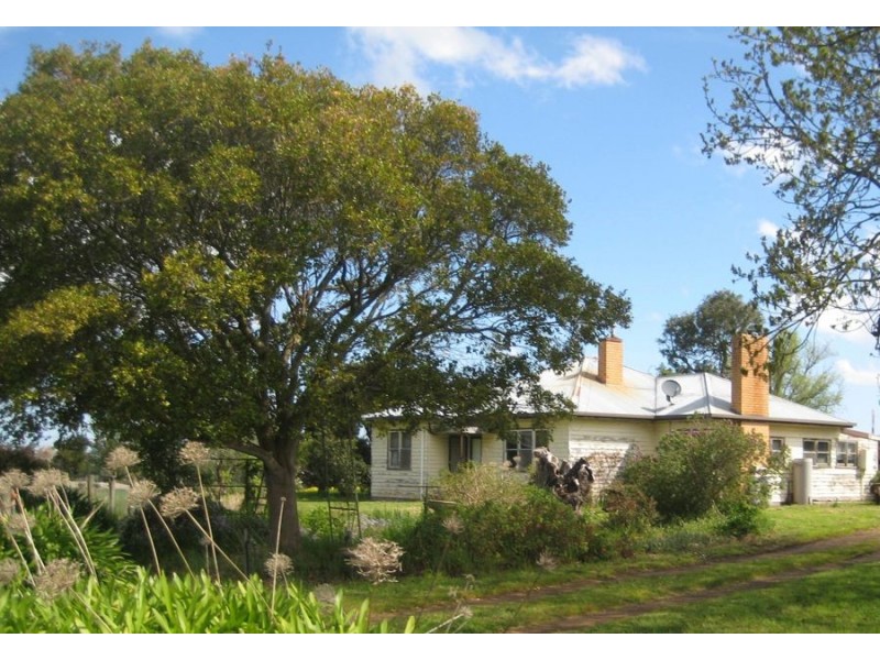 513 Haines Lane, Heywood VIC 3304