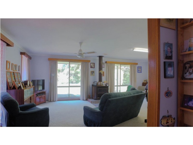 65 Haywards Road, Timboon VIC 3268