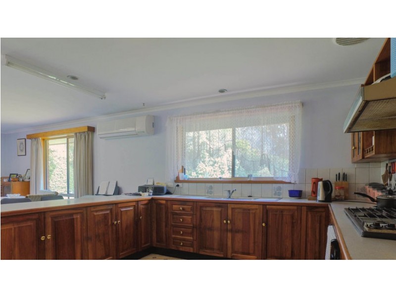 65 Haywards Road, Timboon VIC 3268