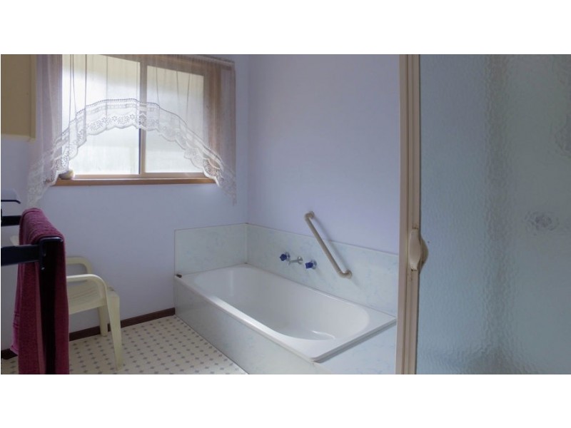 65 Haywards Road, Timboon VIC 3268