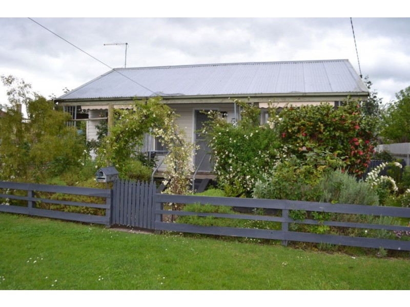 6 Wilson Street, Terang VIC 3264