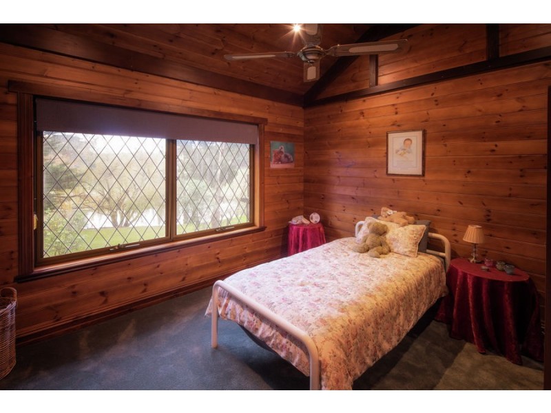 4 Manuka Drive, Warrnambool VIC 3280