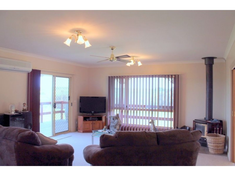175 Bornong Road, Cooriemungle VIC 3268