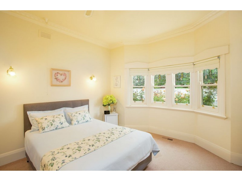 37 Canterbury Road, Warrnambool VIC 3280