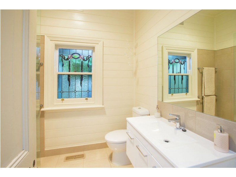 37 Canterbury Road, Warrnambool VIC 3280