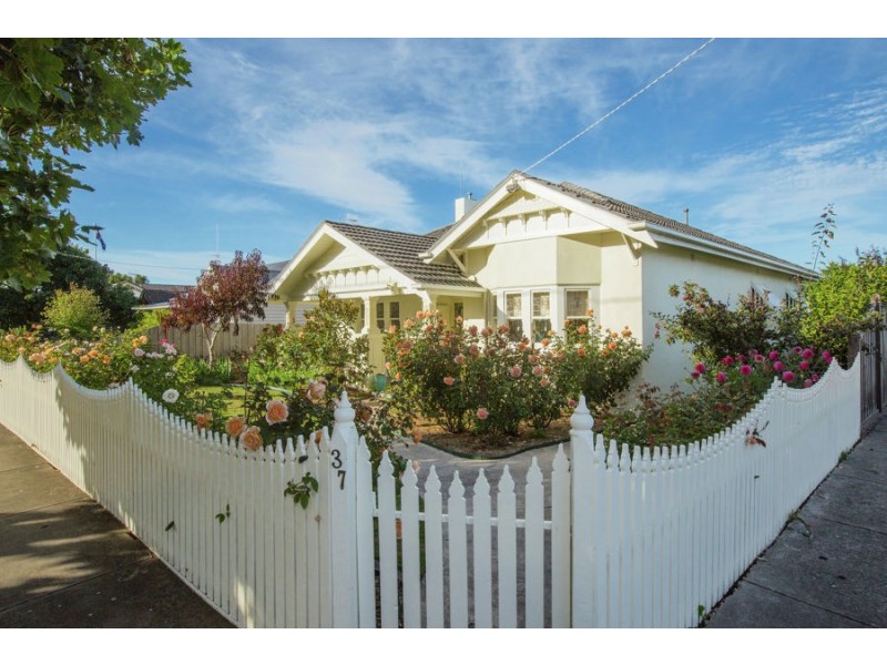 37 Canterbury Road, Warrnambool VIC 3280
