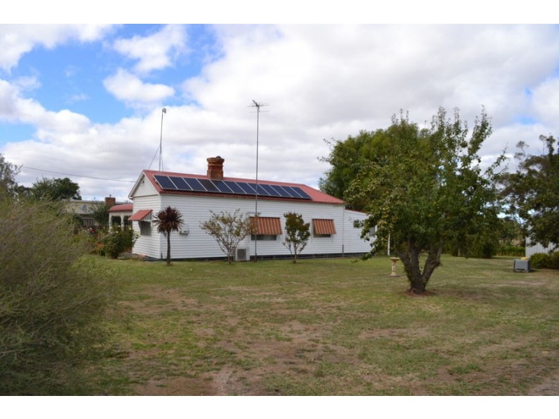 79 High Street, Macarthur VIC 3286