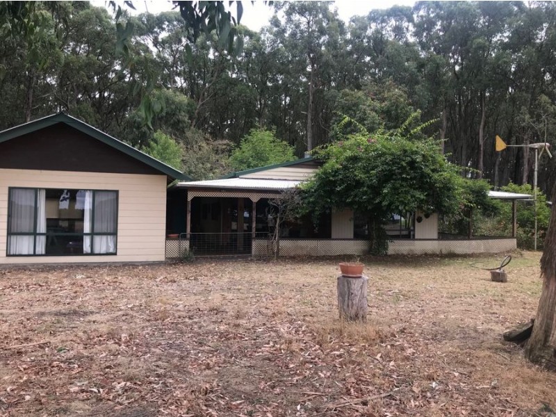 562 Moreys road, Brucknell VIC 3268