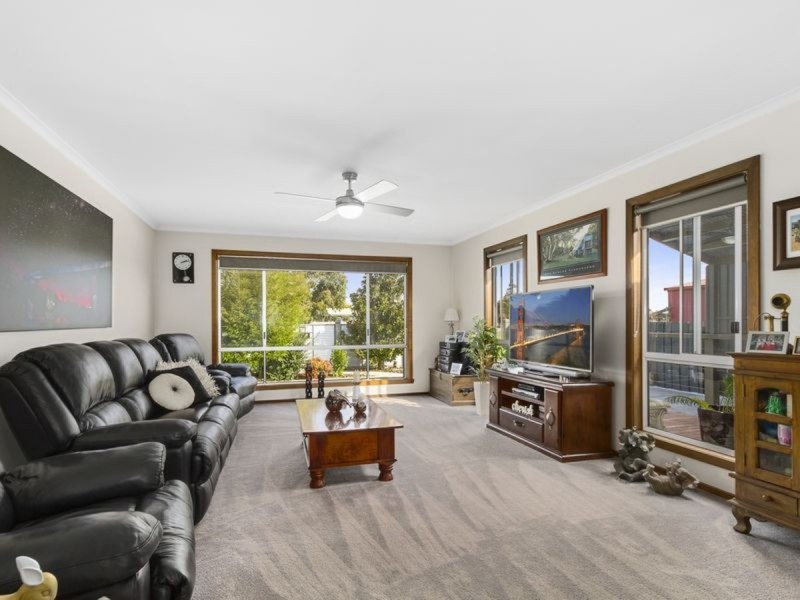 53 Wyndham Street, Stratford VIC 3862