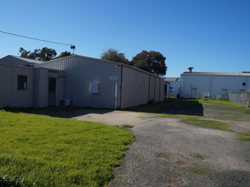 2 Invictus Court, Sale VIC 3850