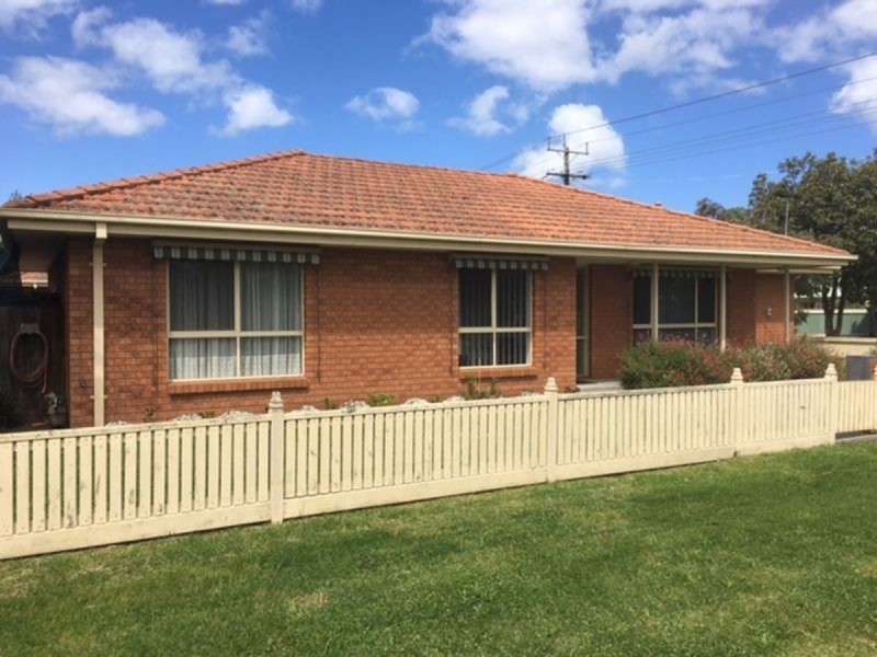52 Dundas Street, Sale VIC 3850