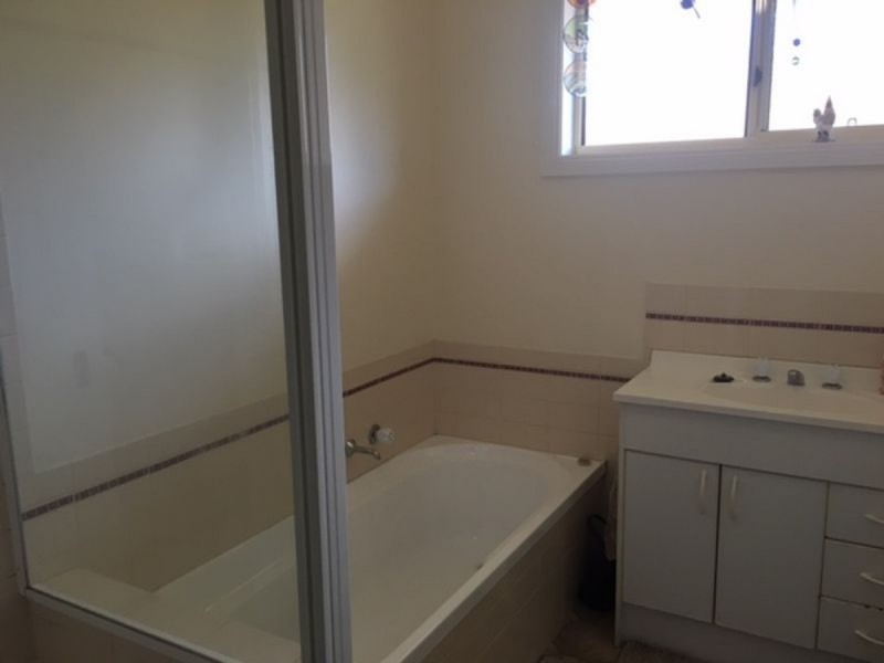 52 Dundas Street, Sale VIC 3850