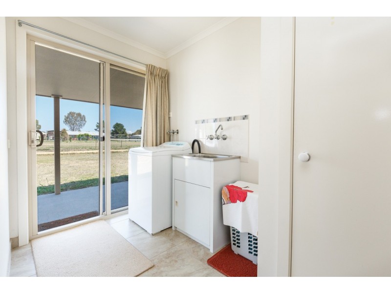 71 Boundary Creek Road, Longford VIC 3851