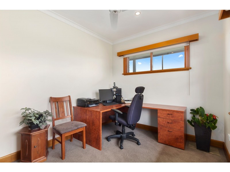 327 Dawson Street, Sale VIC 3850
