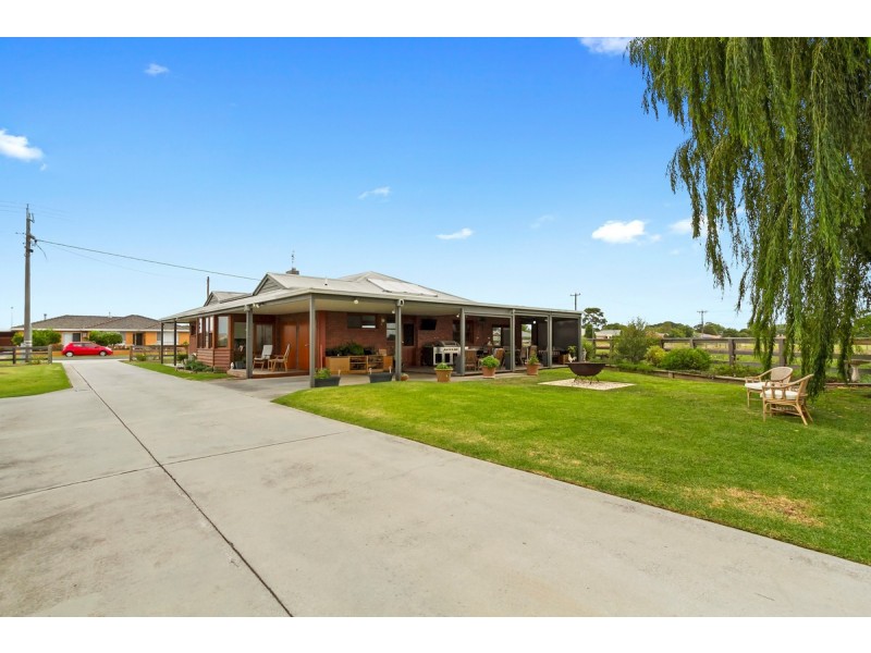 327 Dawson Street, Sale VIC 3850