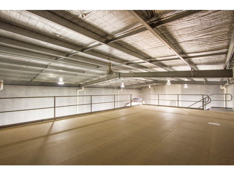 2/10 Wade Court, Sale VIC 3850