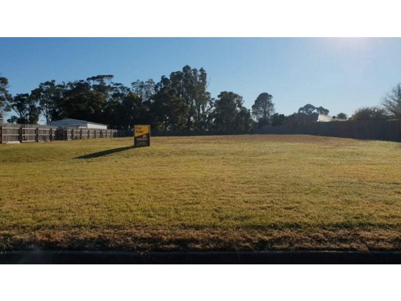 21 Fitzroy Street, Stratford VIC 3862