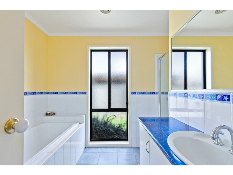 21 Marilyn Way, Sale VIC 3850