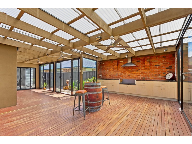 11 Langholme Court, Sale VIC 3850