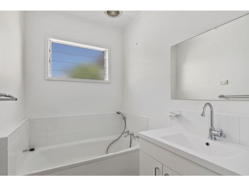 62 Mcfarlane Street, Stratford VIC 3862