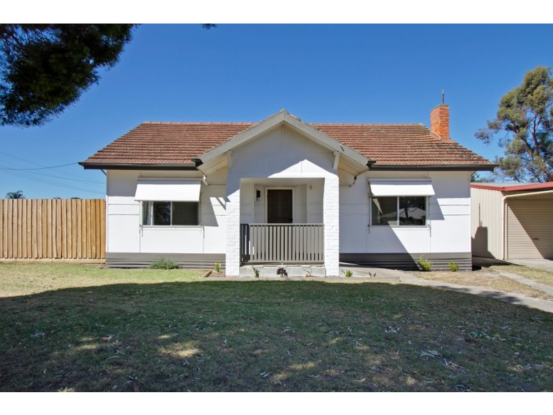 62 Mcfarlane Street, Stratford VIC 3862