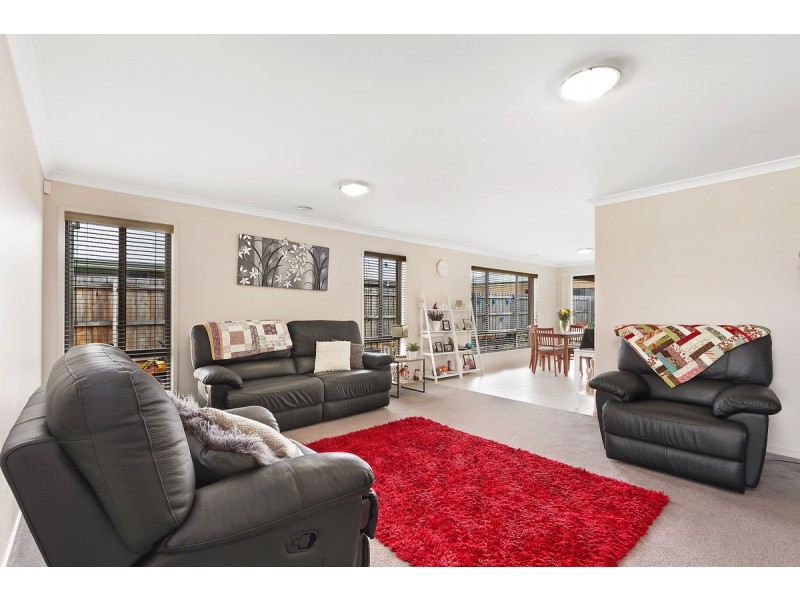 30 Woondella Boulevard, Sale VIC 3850