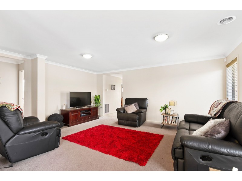 30 Woondella Boulevard, Sale VIC 3850
